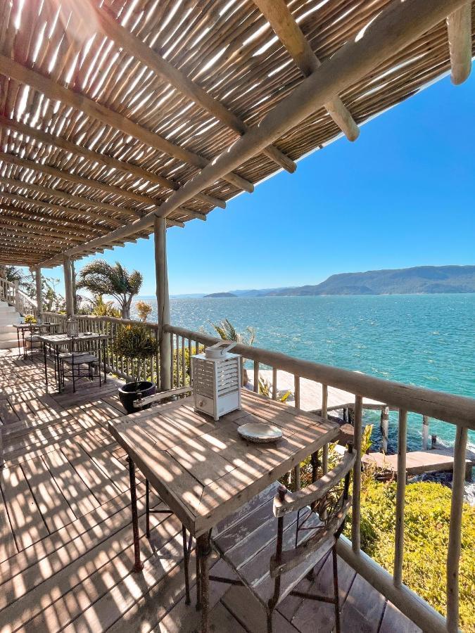 Vilatoro Guest House Ilhabela Kültér fotó