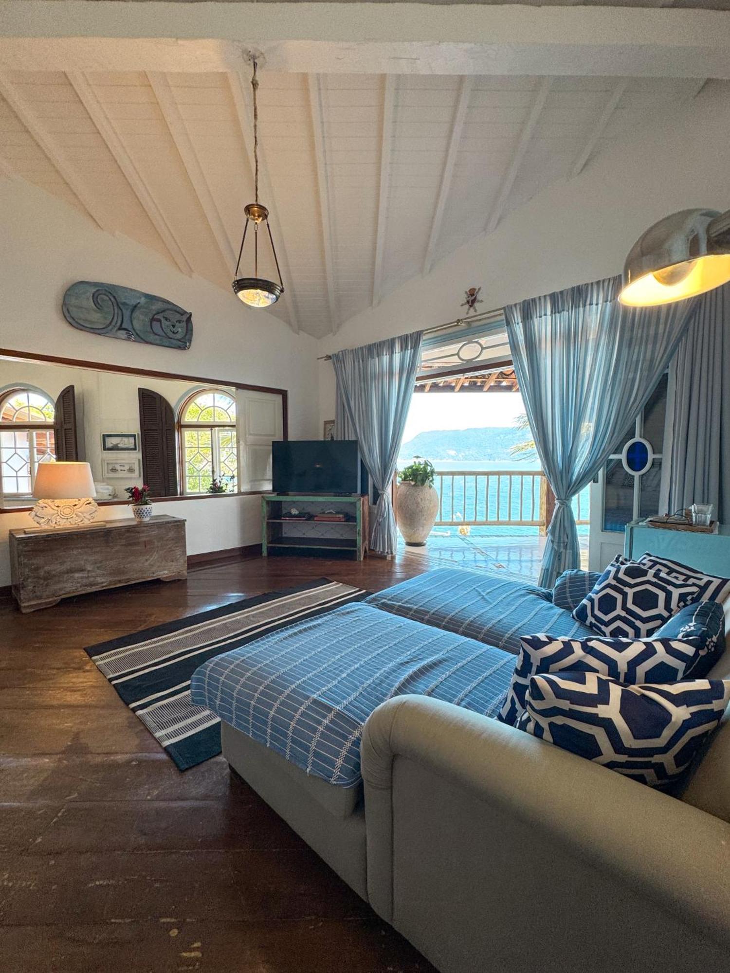 Vilatoro Guest House Ilhabela Kültér fotó
